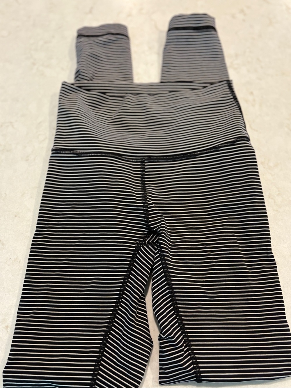 Lululemon Wonder Under Parallel Stripe Leggings Size 2 ✨🖤 - Picture 4 of 8